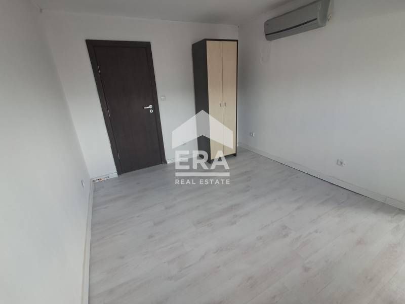 Продава се Тристаен апартамент в Варна, Лятно кино Тракия - 97 кв.м за 1743 €/кв.м - Снимка #6