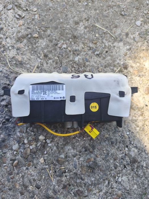 Airbag pasager bord Volkswagen Passat B6 2005-2010 3C0880204D