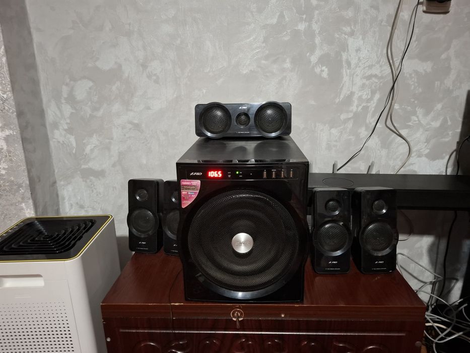 Колонка домашний кинотеатр мини  ишлаши идеально