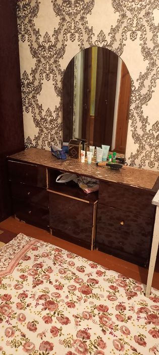 Спальни гарнитуры