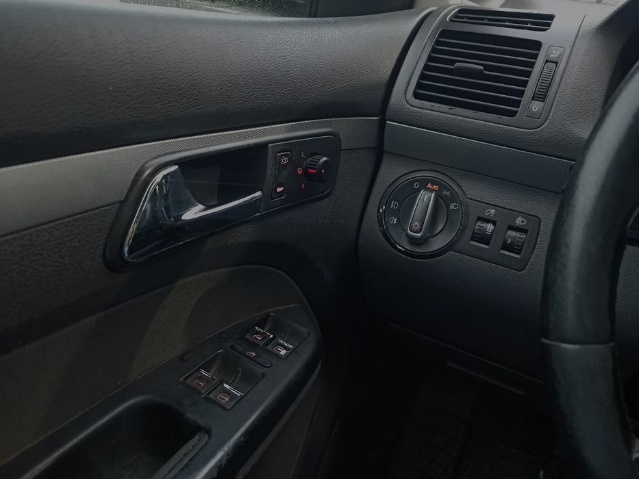 VW touran 2004 1.9bkc