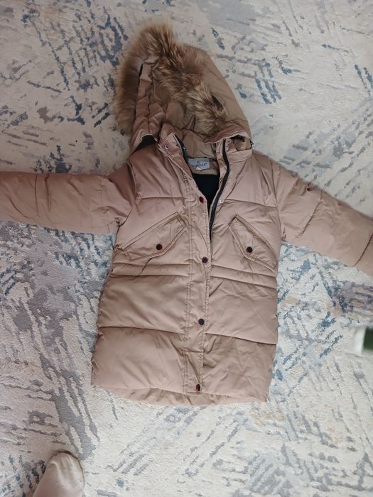Зимняя куртка для девочек