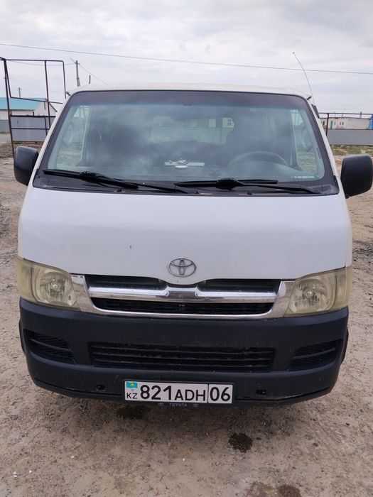Сдаю в аренду Toyota Hice 14 место