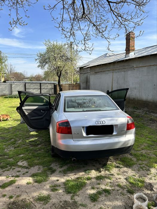AUDI A4 2001 — imagine 2