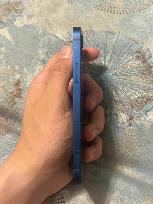 iPHONE 12 10/10