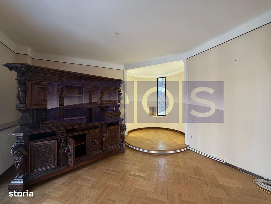 Vanzare Apartament Deosebit 5 Camere | 221Mp  | Blv Lascar Catargiu |