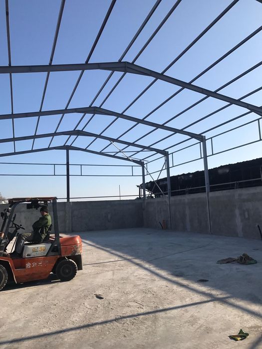 Vand hala metalica 10x30,structura,panouri sandwich si alte dimensiuni