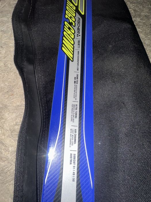 Продам лыжи фирма FISCHER