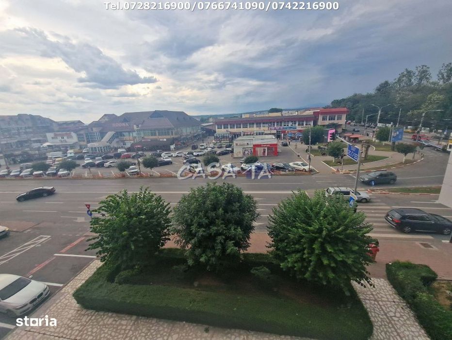 Apartament 4 camere, situat in Targu Jiu, Bld C-tin Brancusi (Ultracen