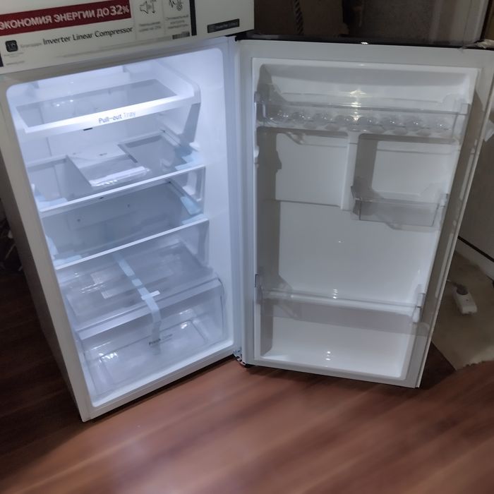 Новый Холодильник LG