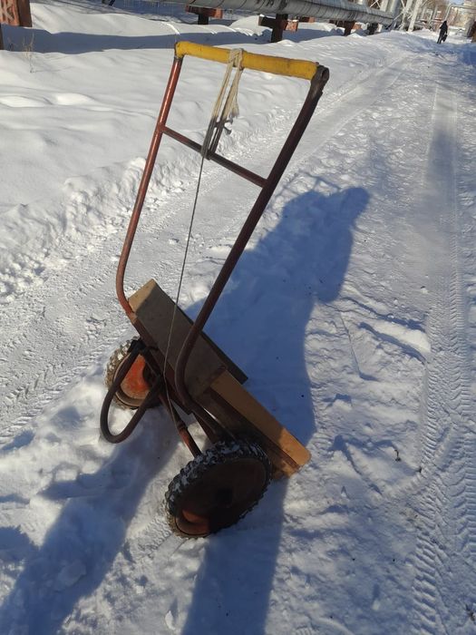 Продам тачку. ,Б/у.