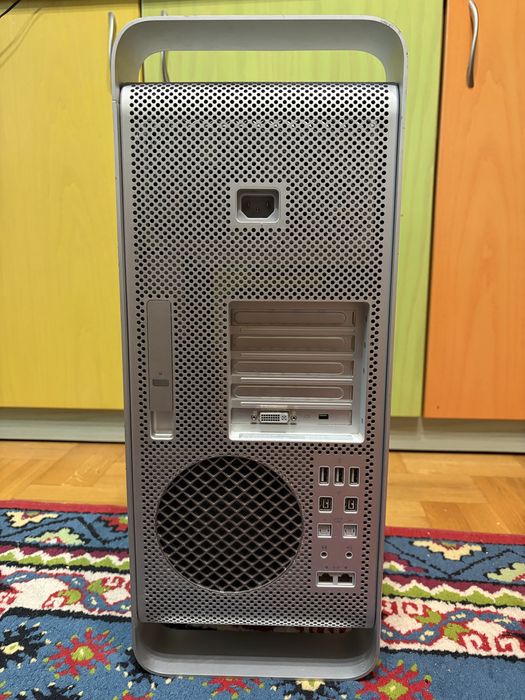 Mac Pro A1289 Xeon / SSD 256GB /