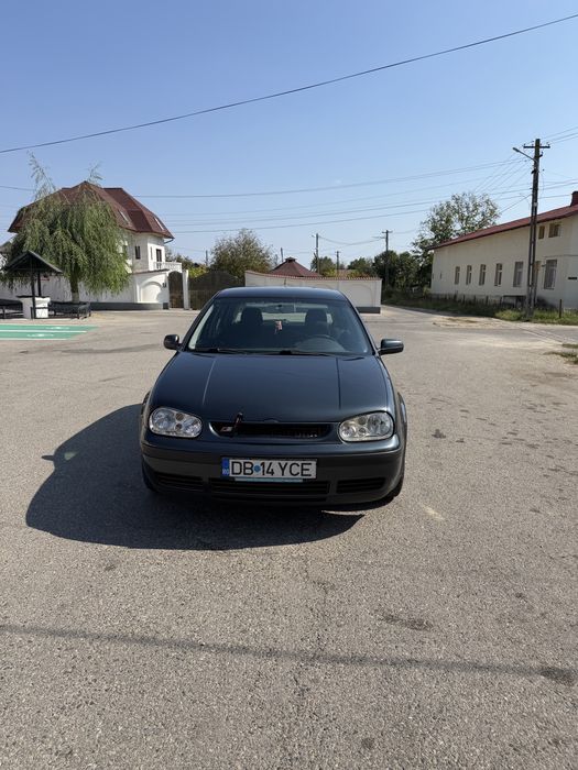 VOLKSWAGEN Golf 2000 — imagine 2