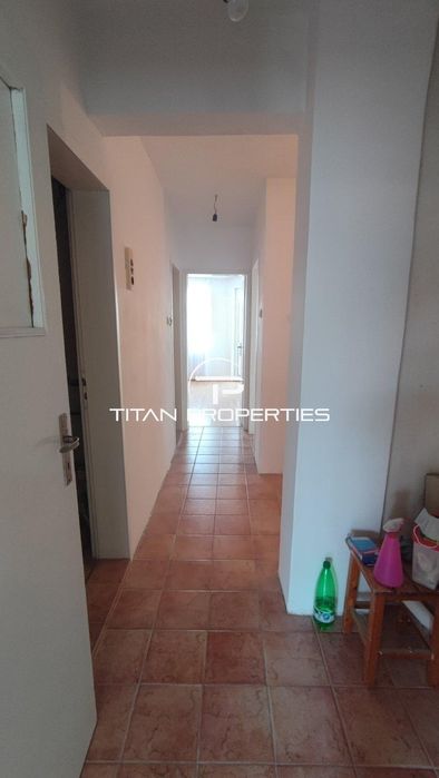 Продава се Четиристаен апартамент в Варна, Аспарухово - 108 кв.м за 1574 €/кв.м - Снимка #11