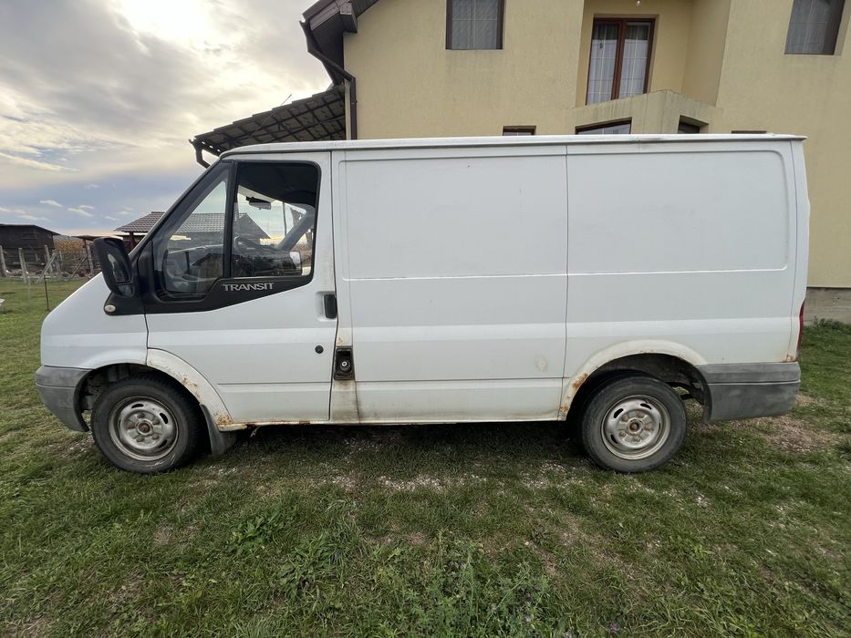 Vând Ford Transit
