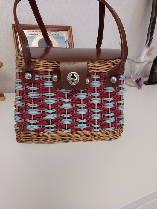 Корзина плетёная