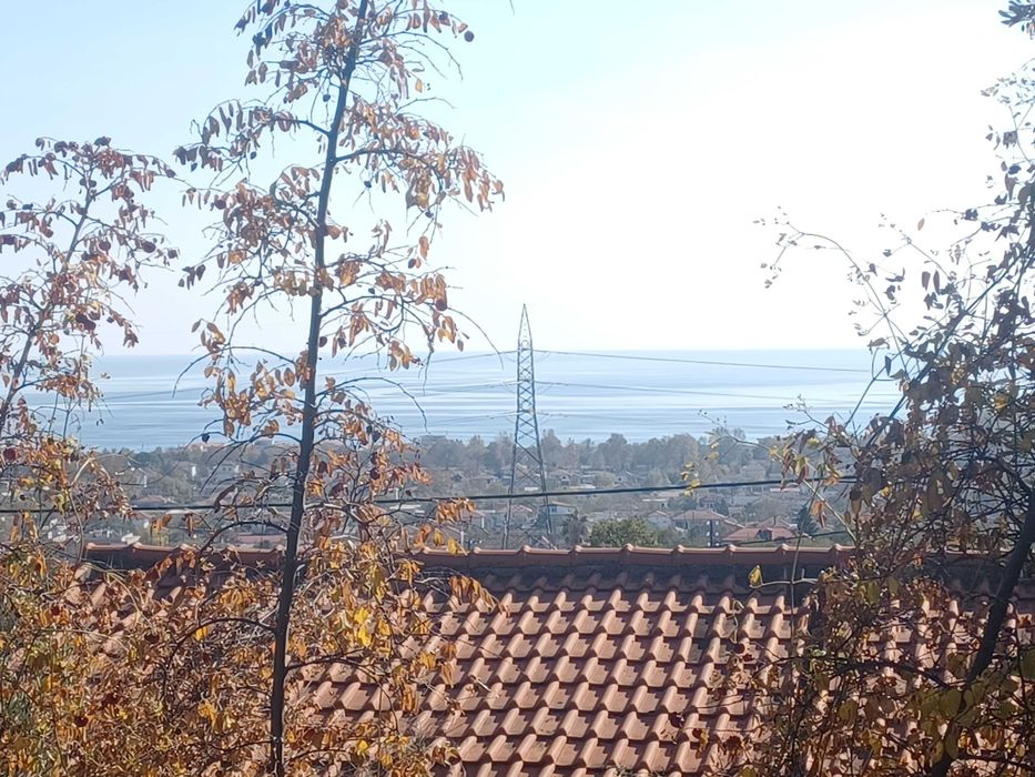 Продава се парцел гледка към морето 198 м2 в Аспровалта, Гърция