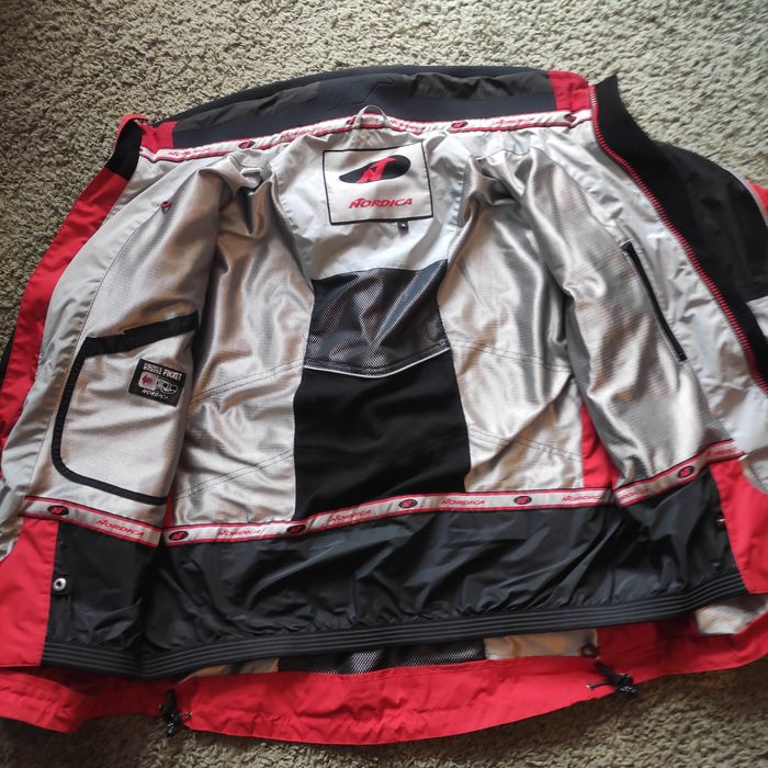 Ски  яке Nordica екип