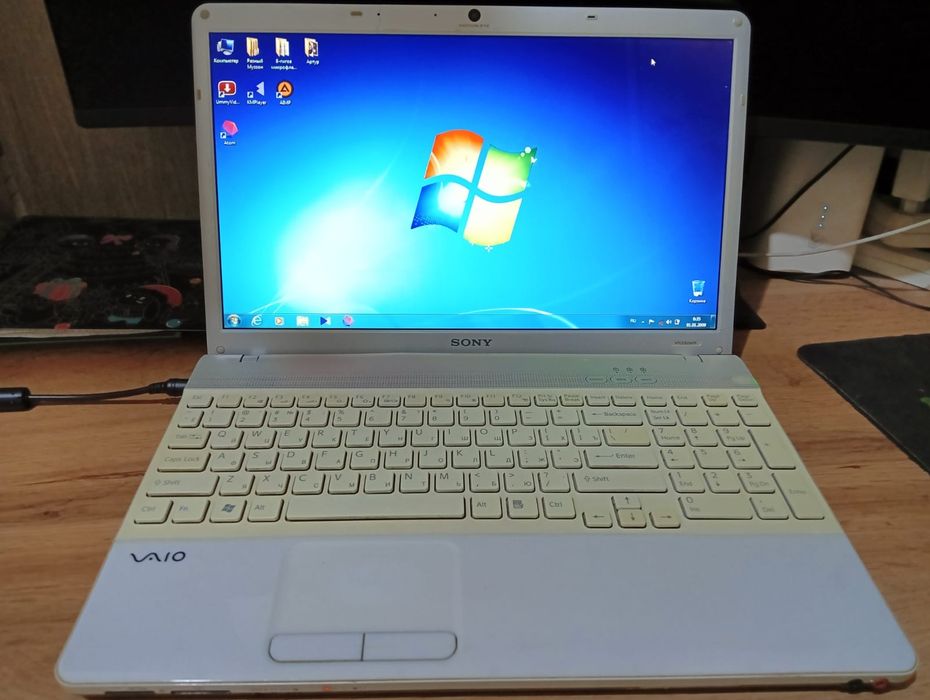 Продам ноутбук SONY VAIO PCG-71211V