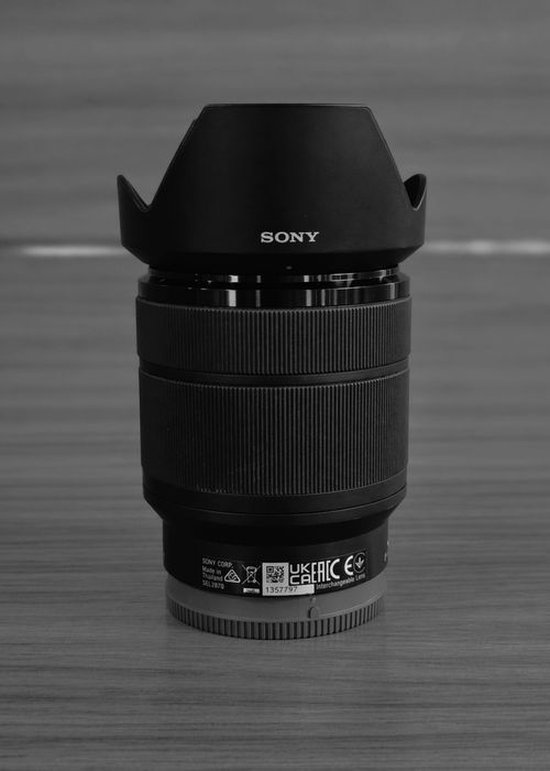 Sony FE 28-70 mm. F./3.5-5.6 OSS перфектно състояние