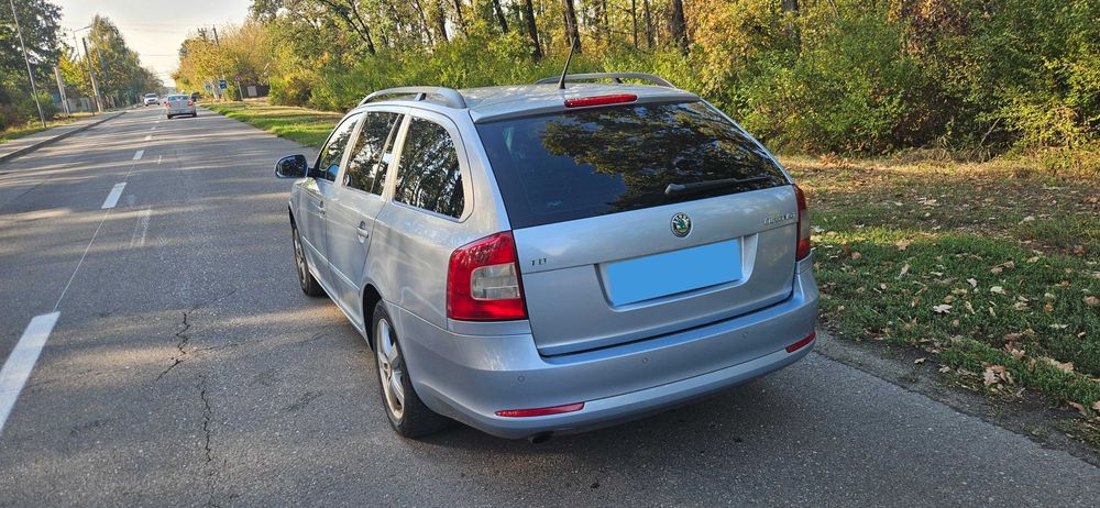 SKODA Octavia 2011 — imagine 2