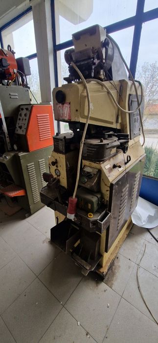 Машини и оборудване за обувна фабрика