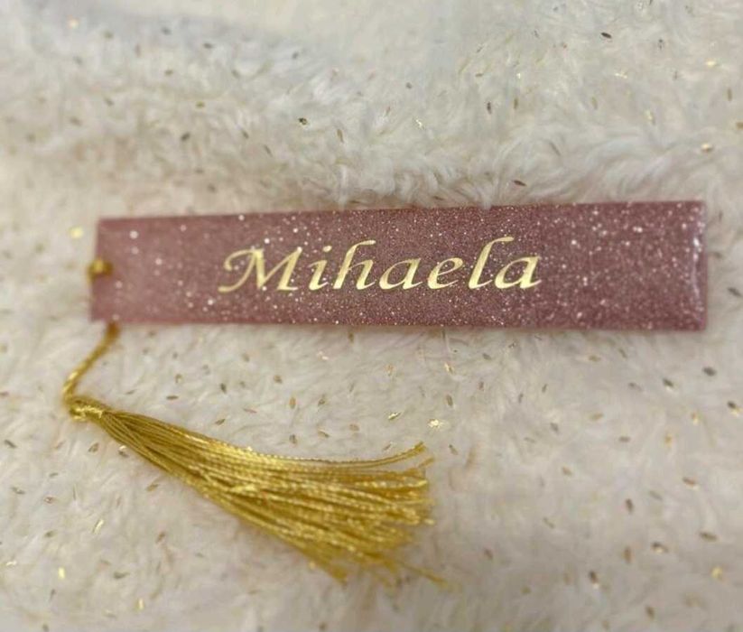 Медальони, обички,  химикали, ключодържатели ръчно изработени