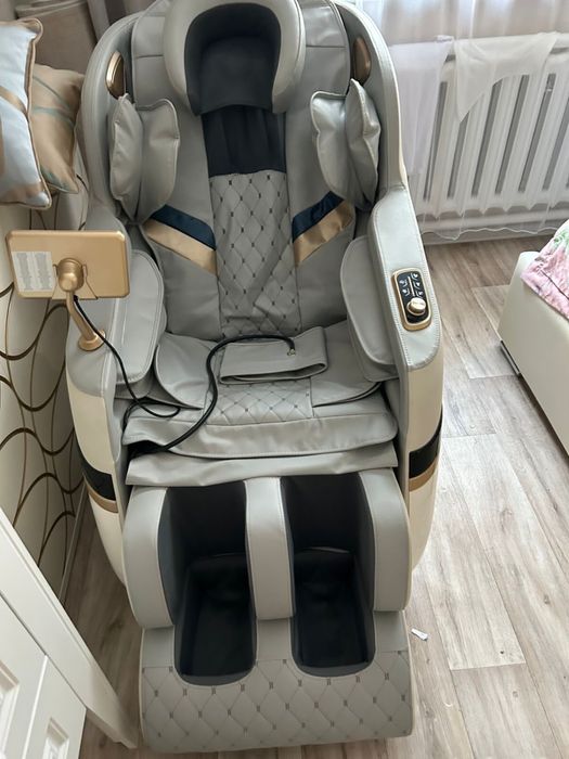 Массажное кресло