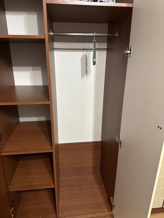 Шкаф в хорошем состоянии