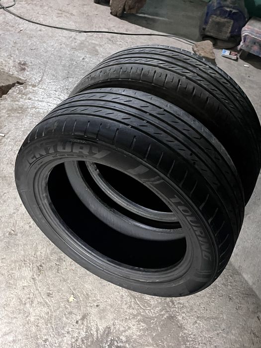 Шины 215,55,17 от камри 2штуки