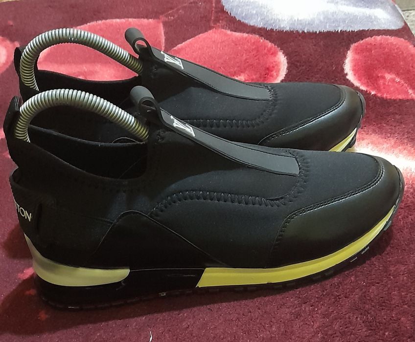 Vând urgent adidași  LV nr 37