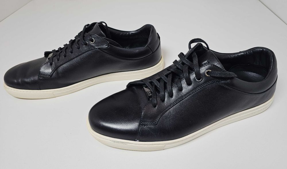 HUGO BOSS - мъжки сникърси като нови и висококачествени