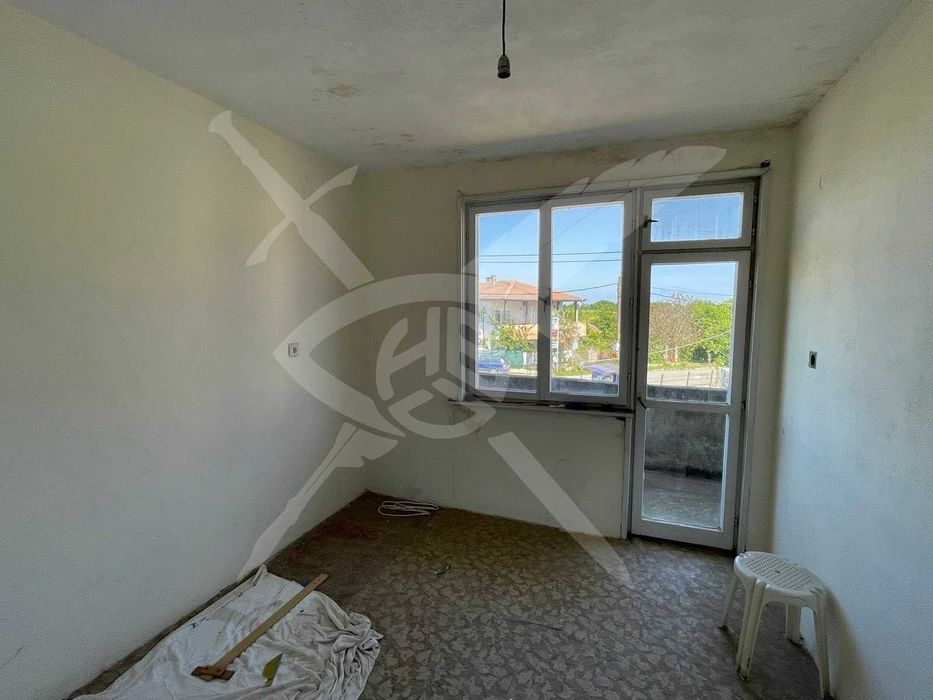 Продава се Къща в с. Варвара, Област Бургас - 85 кв.м за 650 €/кв.м - Снимка #2