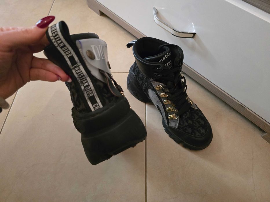 Кецове черни почти нови