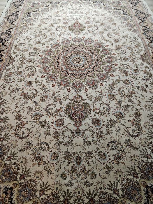 Ковры иранские шерстяные миллионники