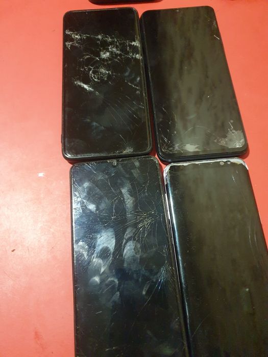 Pentru  piese  Samsung  galaxy   s20  plus .a22 .a31 .s8 .libere de retea