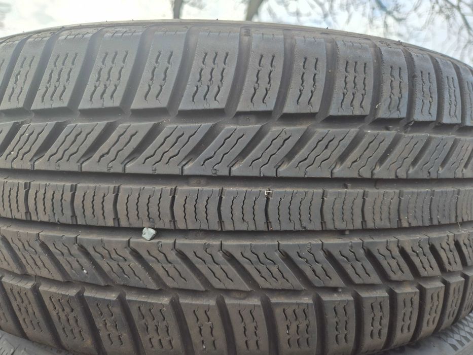 4 Anvelope de IARNA - 205/55/17 - Continental  CA UNELE NOI DOT 2023 !