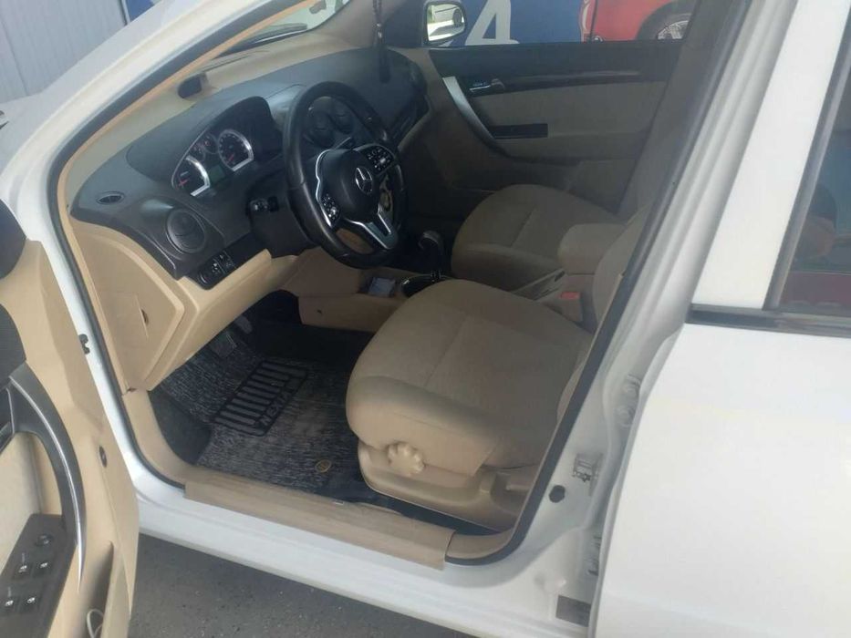 Продаётся Нексия 3 в отличном состоянии