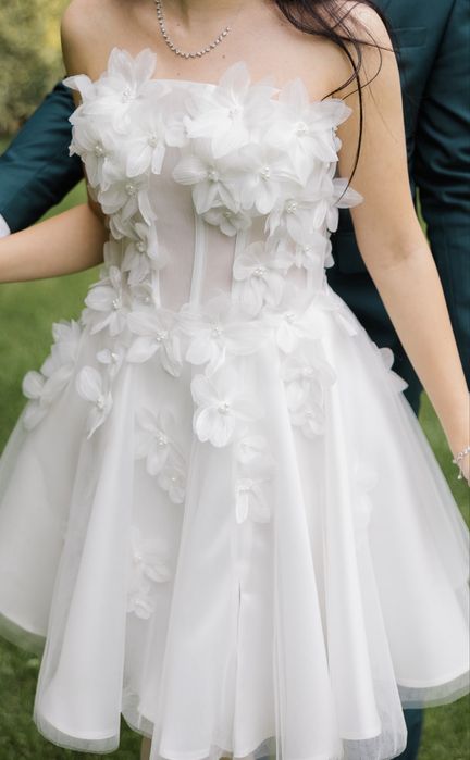 Rochie mireasa scurta