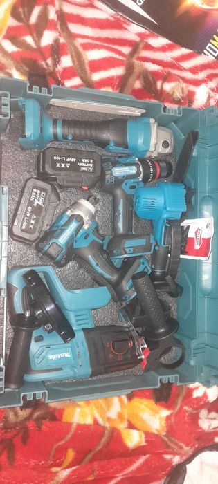 Продам новый набор электро-инструментов