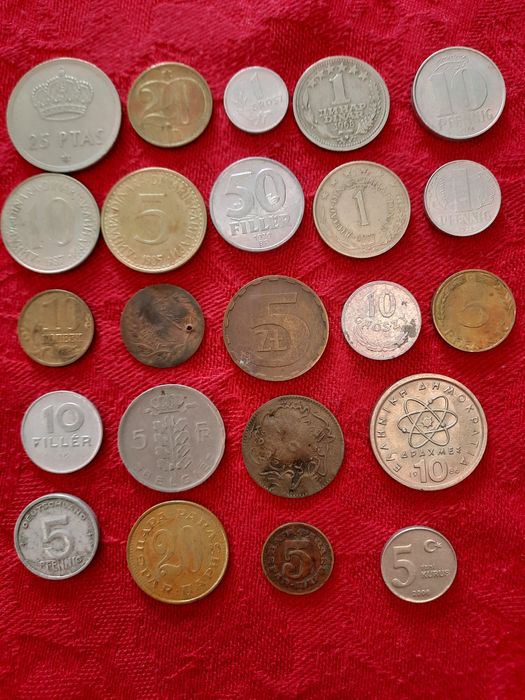 Стари чуждестранни монети.