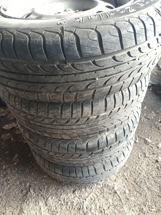 Продам летние резины комплект r14