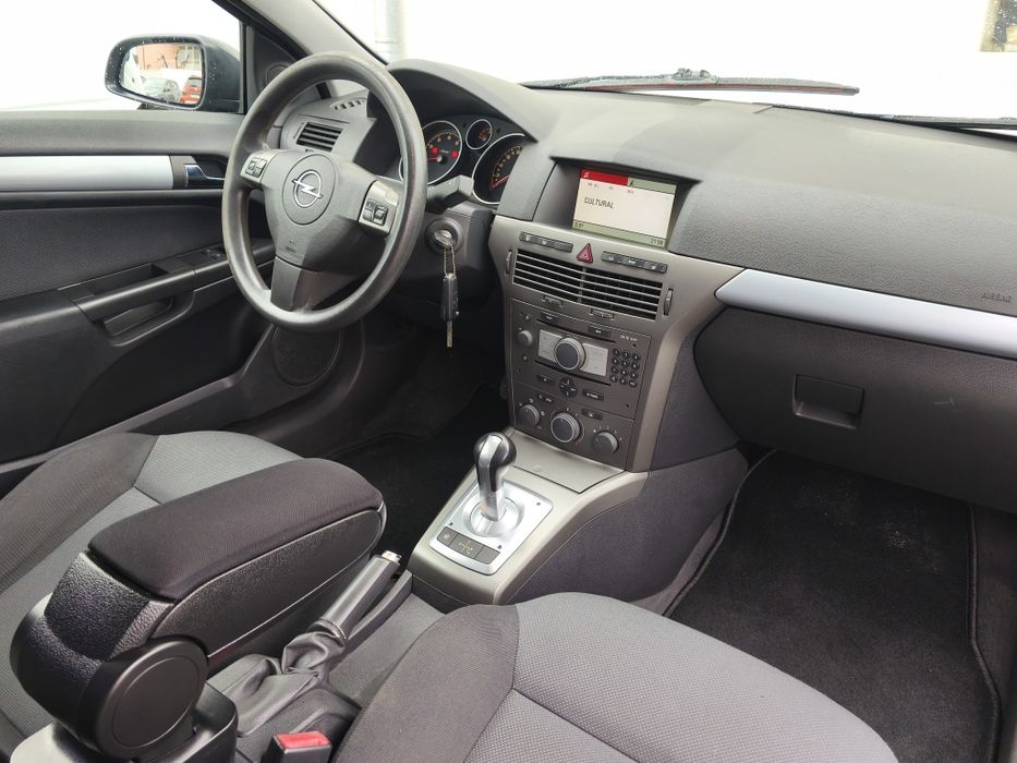 Opel Astra H 1.6 GTC  Benzina - Cutie automata / Easytronic Garanție