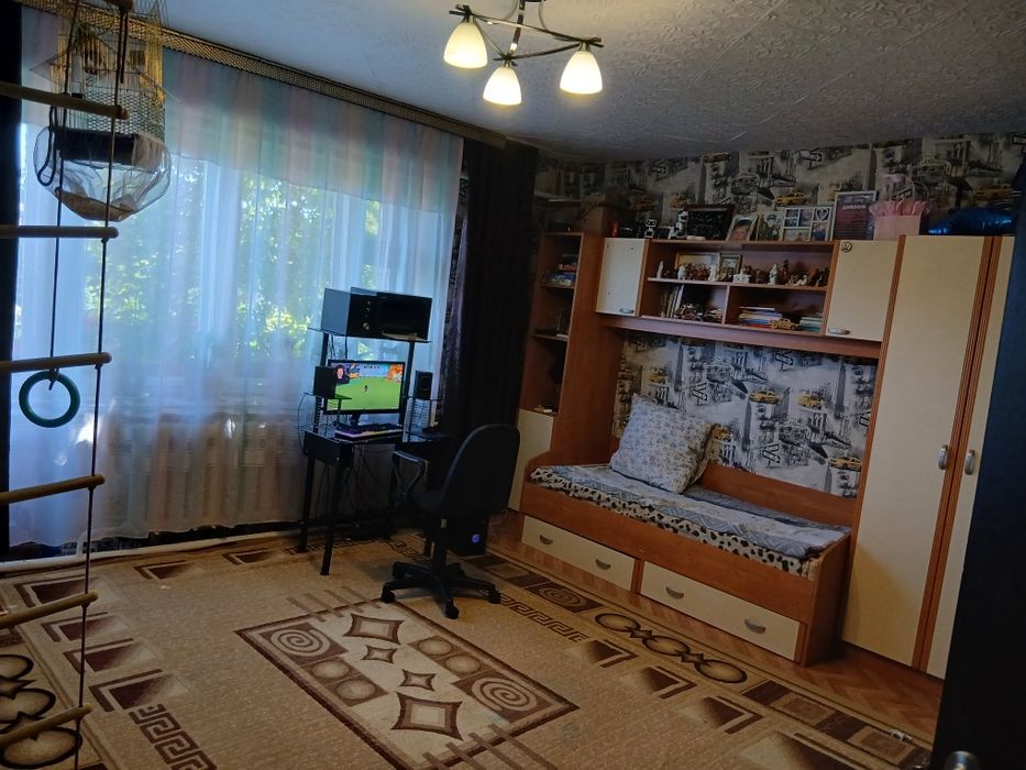 Продам большой дом