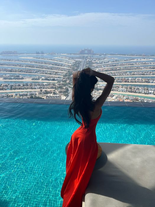 Rochie Cos lunga rosie din In deosebita