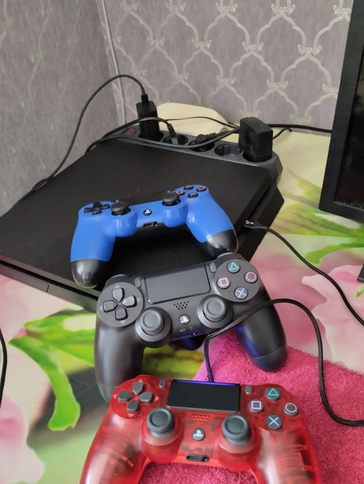 Playstation4 slim