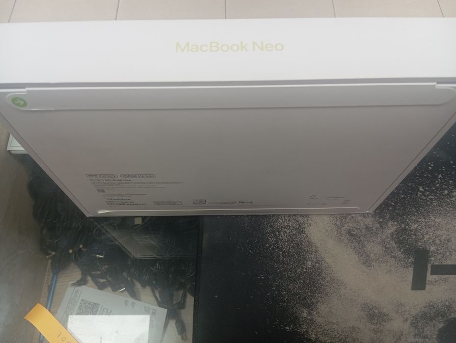 Mackbook Neo New