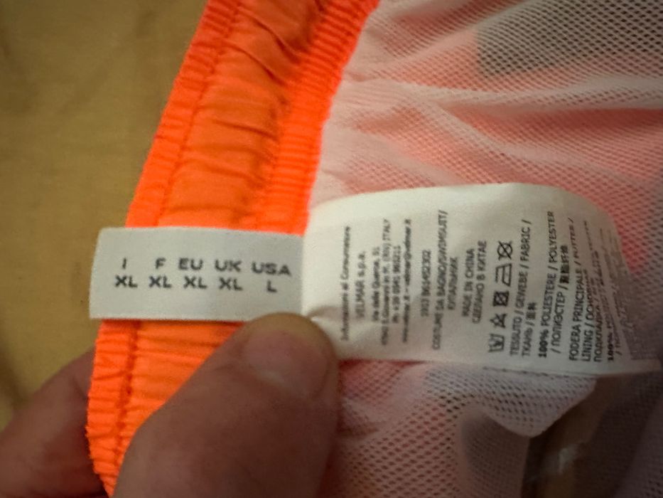 ЧИСТО НОВИ Мъжки Бански Moschino Swim — Размер XL (Оригинал)