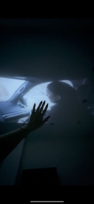 Мини кинотеатр дома, проектор и проекционный экран в комплекте. Торг