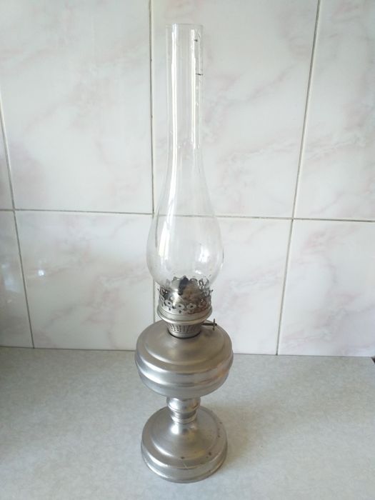 Продам лампу керосинка.